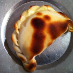 A famosa (e deliciosa) empanada argentina